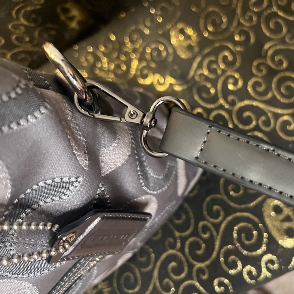 Coach 2013 Daisy Gray Op Art C Shoulder Crossbody Bag #J1373 29128E - Picture 14 of 16